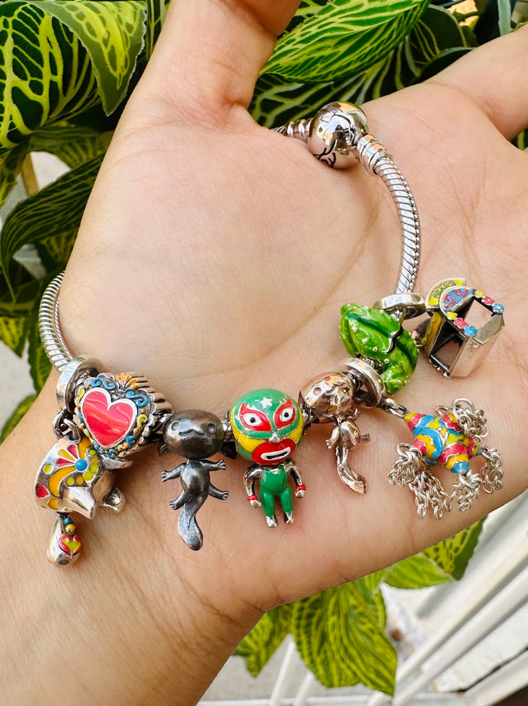 Milagrito o Corazón Sagrado Bead