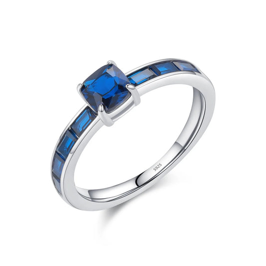 Anillo zirconias azules